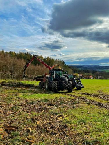 58E8392B-6177-4E62-A7FF-4A600707340D